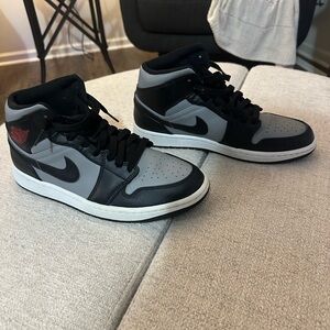 Jordan 1 Men’s Sneakers in Black and Gray